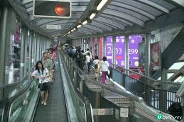 中環至半山扶手電梯是全球最長的戶外有蓋電動扶梯系統，全長逾8...