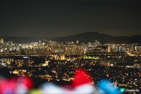 韓國首爾南山塔夜景景色超美又浪漫，適合情侶和一家大細到訪欣賞...