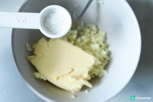 還原𝐏𝐢𝐳𝐳𝐚 𝐇𝐮𝐭蒜蓉包！｜自家製蒜蓉醬食譜公開🥰...