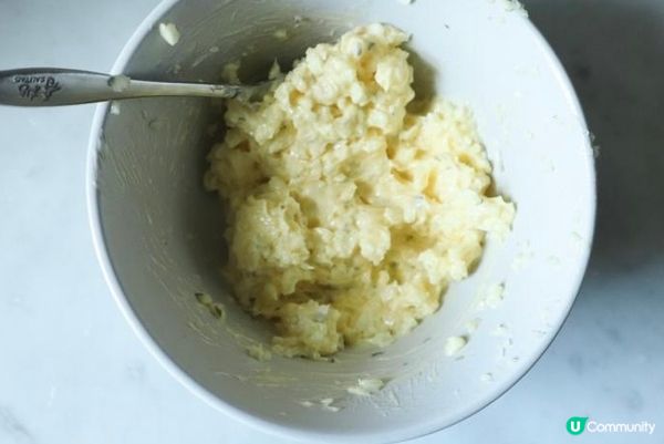 還原𝐏𝐢𝐳𝐳𝐚 𝐇𝐮𝐭蒜蓉包！｜自家製蒜蓉醬食譜公開🥰...