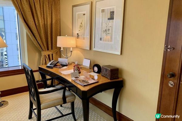 《生活》分享在香港港麗洒店Staycation悠閑地食、食、食的食物質素有驚喜？