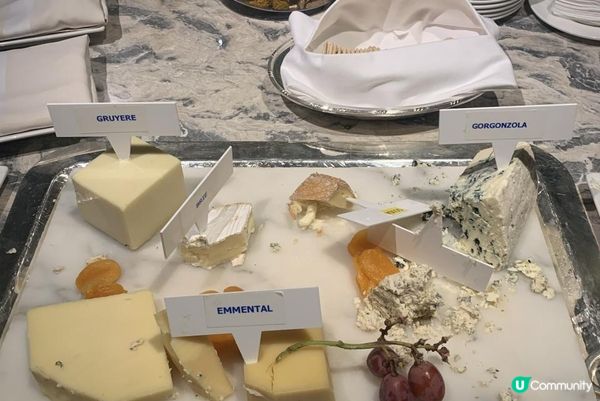 《生活》分享在香港港麗洒店Staycation悠閑地食、食、食的食物質素有驚喜？