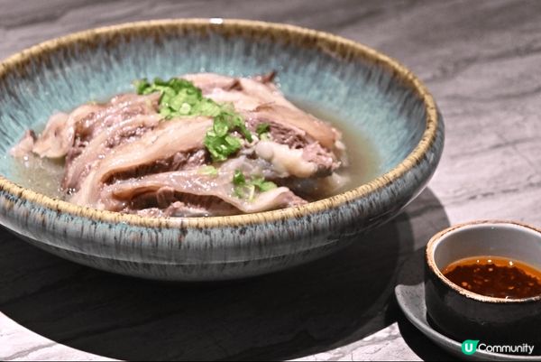 干諾道西181酒店內中菜廳Praya 菜式好特別，有新派潮菜...