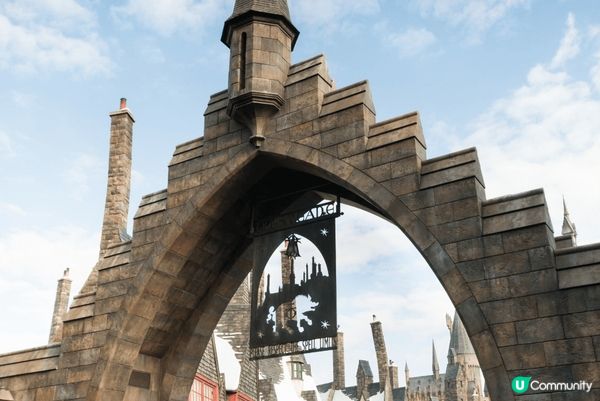 大阪嘅環球影城哈利波特場景十分吸引 继而前往傳統嘅蕎麥面家享...