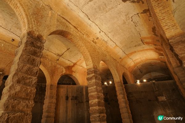 兩老體力不足，行山不能，所以帶佢地先去附近餐廳支持本地消費，...