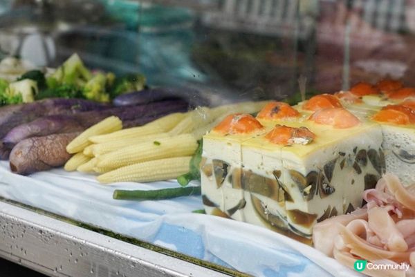 Google4.4顆星老字號「桃城三禾火雞肉飯」豬血湯才20元