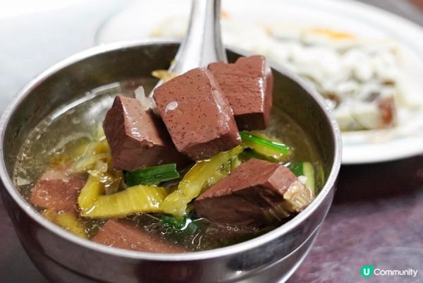 Google4.4顆星老字號「桃城三禾火雞肉飯」豬血湯才20元