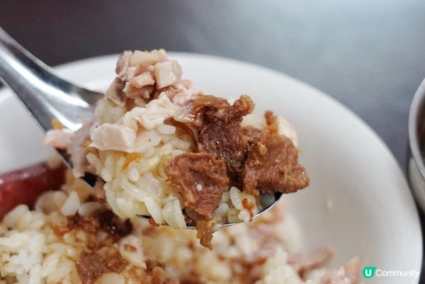 Google4.4顆星老字號「桃城三禾火雞肉飯」豬血湯才20元