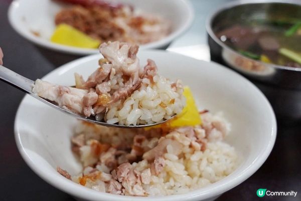 Google4.4顆星老字號「桃城三禾火雞肉飯」豬血湯才20元