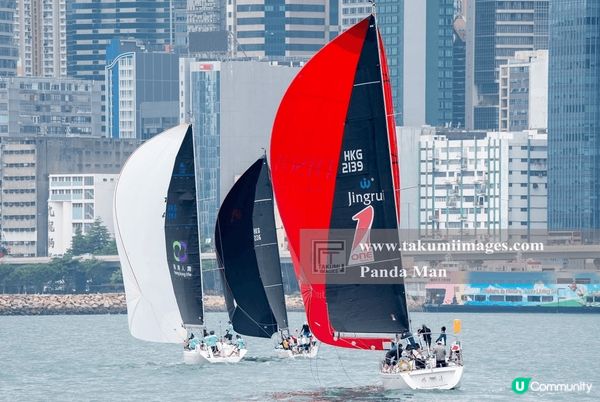 香港維多利亞港最適宜推展帆船運動比賽及開展國際帆船比賽，尤以...