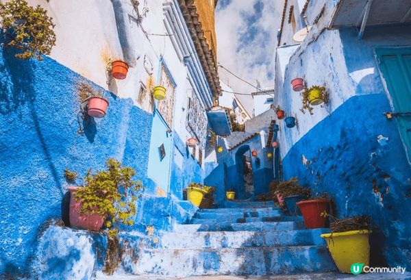 Chefchaouen是一個以藍色氛圍而聞名的小鎮 (藍色山...