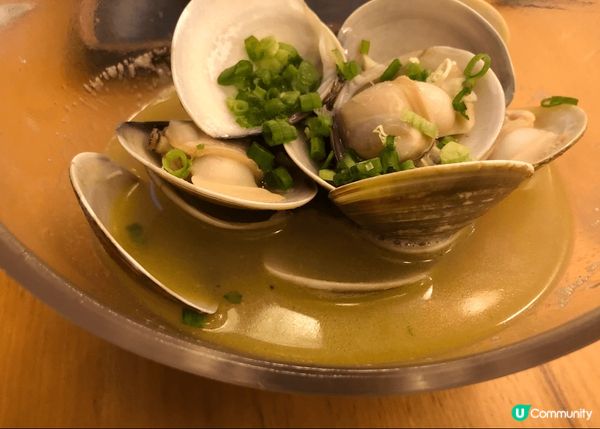 深宵食堂，近油麻地站A1出口，啤酒買一送一，店舖裝潢用心，好...