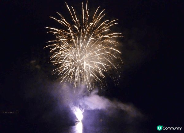 日本洞爺湖的温泉酒店絕對係世一，日間望住湖景浸温泉，晚上在露...