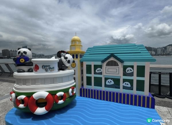 熊貓，熊貓，全部都係熊貓。 趁住天氣好拿拿林去星光大道影熊貓...