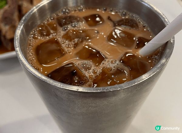 最近行經尖沙咀嗰陣，發現咗間叫 佐手牛 嘅鋪頭，主打牛腩。入...