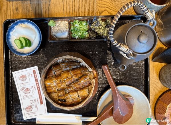 台北臭臭鍋：用料豐富，味道一流，性價比高。