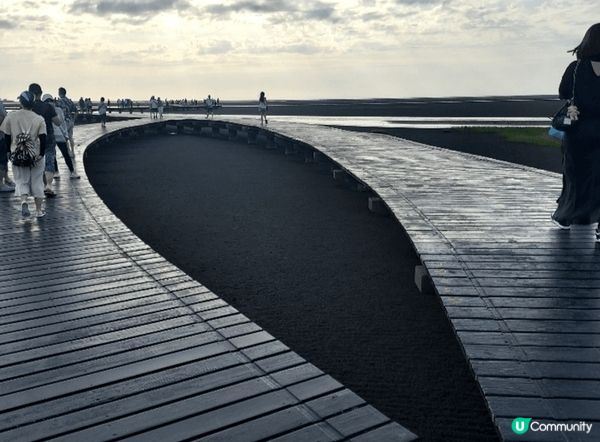 台中高美濕地，一家大小都玩得開心的好地方，睇日落、行濕地、打...