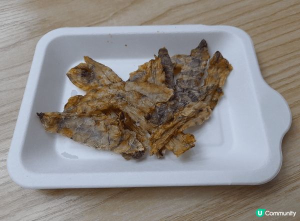 大澳燒烤小店名物：香蒜燒蠔，炭燒瀨尿蝦乾和炭燒烏魚子，全部都...