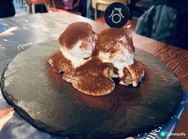 好鍾意去cafe打卡影相，嘆杯咖啡，食個甜品，好chill！