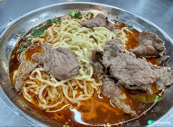 香港嘅麵食多姿多彩，選擇多，而且價錢又夠平民化，我覺得其他東...