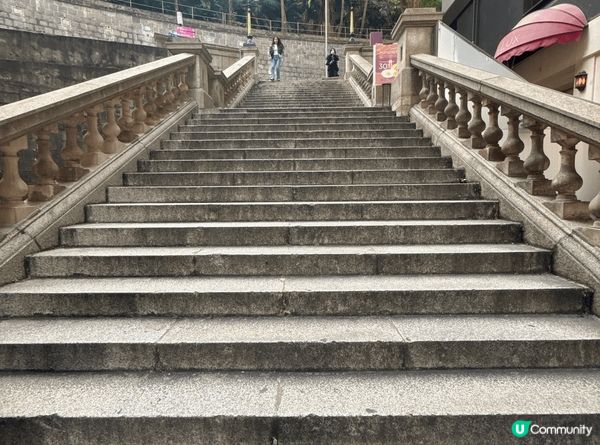 #GoodHairDay新識朋友第一次來香港讀書，因快考試趁...