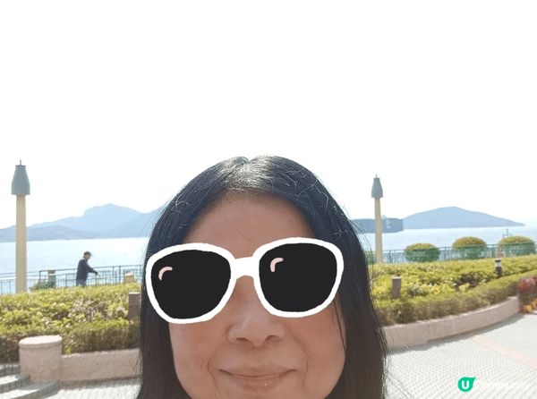 香港仔海濱公園，就喺地鐵站隔離，交通方便，有無敵大海景，一望...