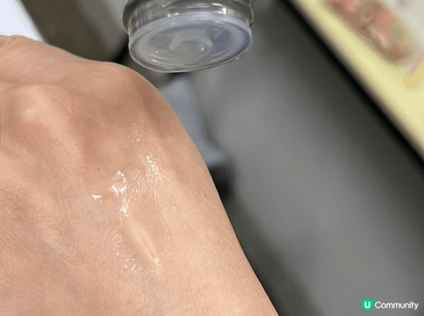 我試了NIVEA的｢雙效極淨深層眼部卸妝液｣,我有植眼睫毛都...