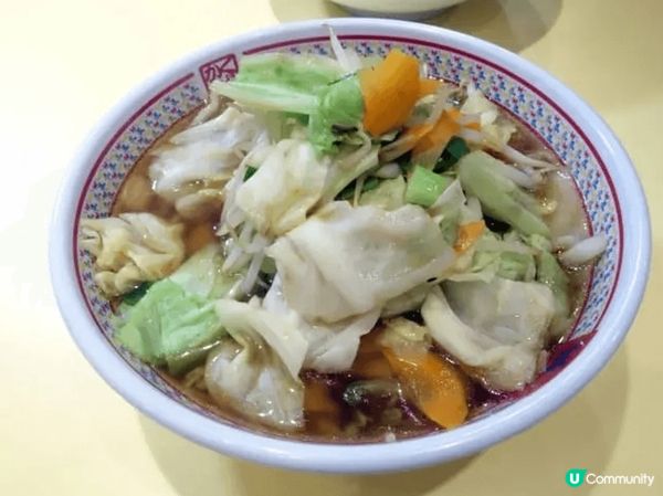 東京的歌舞伎町是到日本旅遊不可錯過的景點！ 不論日與夜都有其...