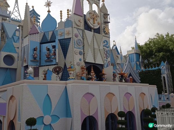 迪士尼樂園多歡笑，郊外自然景色多優美，空氣清新舒服！