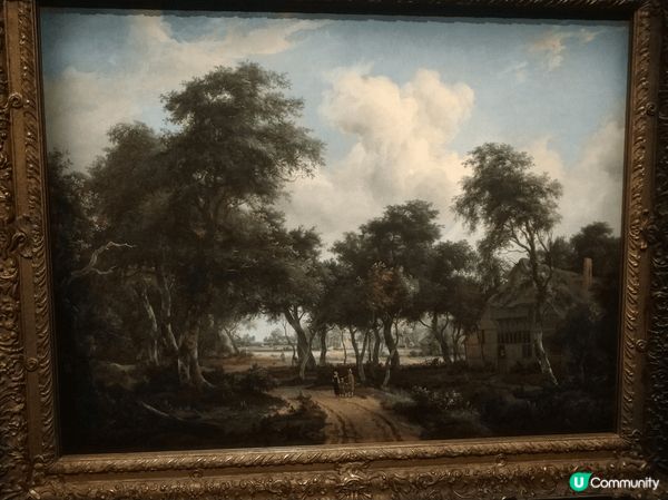 我本人比較孤僻，沒什麼朋友，很少外出遊歷，之前在故宮博物館的...