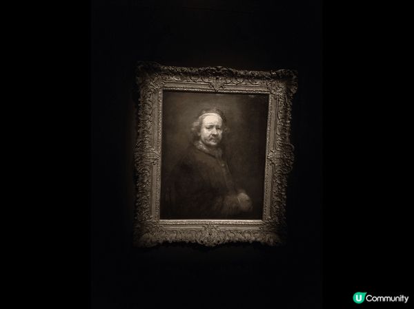 我本人比較孤僻，沒什麼朋友，很少外出遊歷，之前在故宮博物館的...