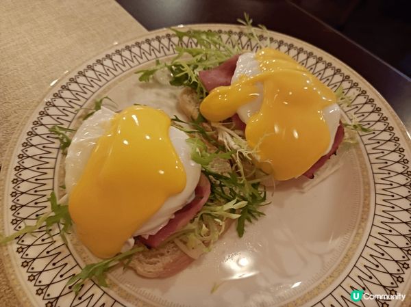 位於廈門鼓浪嶼的貓島主題餐廳，環境和輕柔音樂令人非常放鬆寫意...