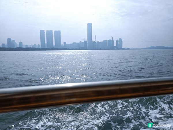 廈門最美的碼頭ー鼓浪嶼碼頭，沿海旁感受清爽的海風撲面，慢步下...