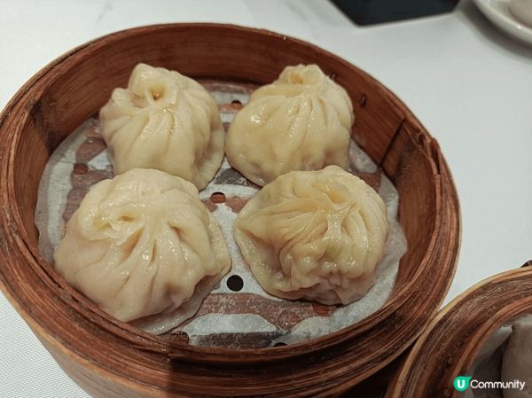 紅米脆蝦腸、鵪鶉蛋燒賣、小籠包、羅漢齋腸、叉燒包、鯪魚球、福...