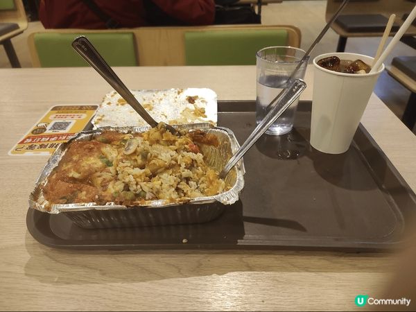 大家樂不定期推出的食品(例如：一哥焗豬扒飯、南瓜汁素豬意粉）...