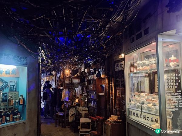 九龍寨城圍城電影展覽於啟德Airside舉行，展覽期至4月1...