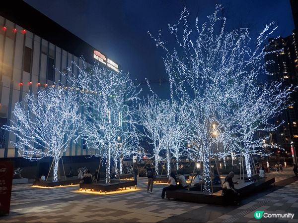 啟德園除咗平時開演唱會之外，閒時在週邊休閒逛逛也很寫意，夜景...