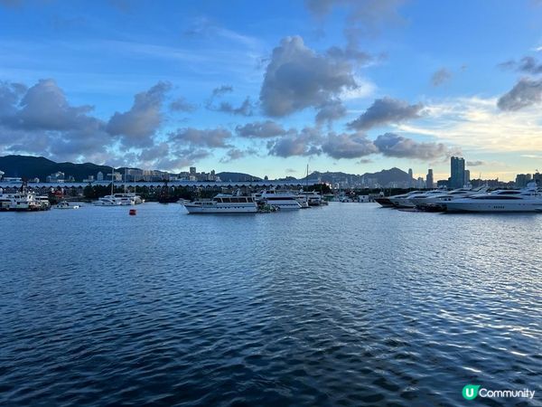 觀塘海濱花園無論野餐或者睇日出🌅日落🌄甚至海景都係最佳選擇嘅...