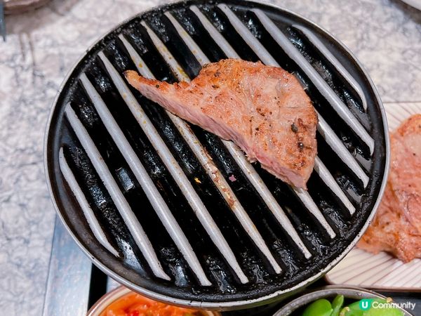 今晚就試咗間岩鹽日本料理，估唔到都幾有水準，食材夠新鮮