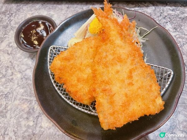 今晚就試咗間岩鹽日本料理，估唔到都幾有水準，食材夠新鮮