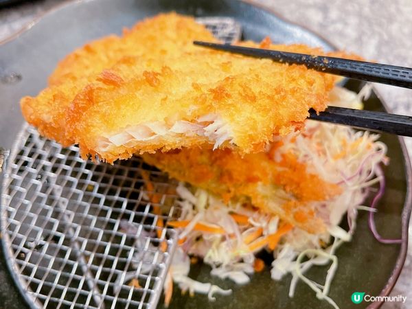 今晚就試咗間岩鹽日本料理，估唔到都幾有水準，食材夠新鮮