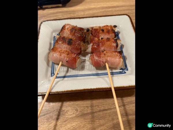 在九州博多JR車站，地下街有很多美食，其中?一閒食燒肉丼的，...