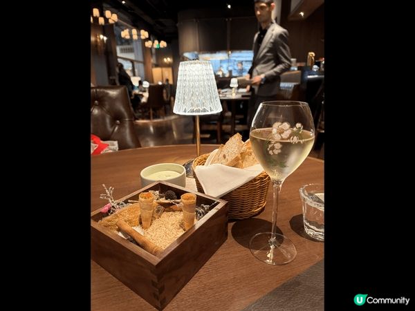 灣仔高級餐廳cafe bau 以香港本地食材做分子料理～