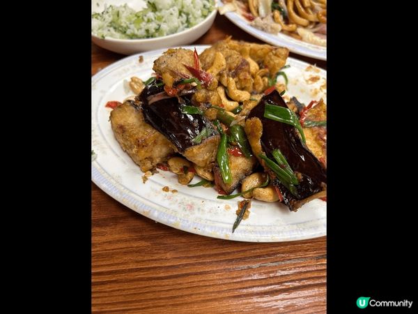 餐廳推介：荃灣的一品香是一間歷史悠久的上海小菜店，每每晚飯時...