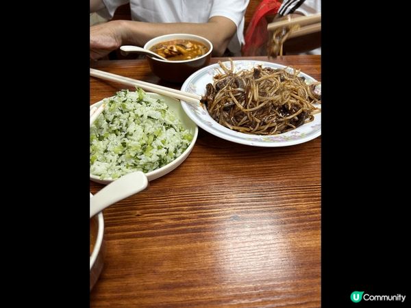 餐廳推介：荃灣的一品香是一間歷史悠久的上海小菜店，每每晚飯時...