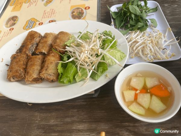 暑假去越南玩一定要食越南河粉、法包、越南春卷，好正呀