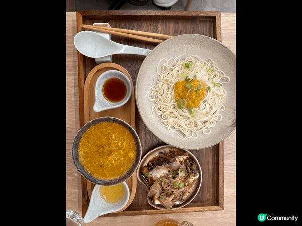 很久沒有放假，連去台灣快閃都抽唔到時間，今晚就在Kiki麵解...