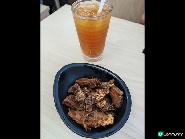 大家見面「大家食」擔擔麵，還點了新出的香辣滷牛和招牌小食過山...