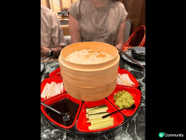 位於荃灣荃新天地一期地下的子鴨留香是一間京菜館。