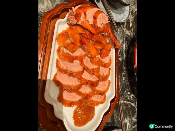 位於荃灣荃新天地一期地下的子鴨留香是一間京菜館。